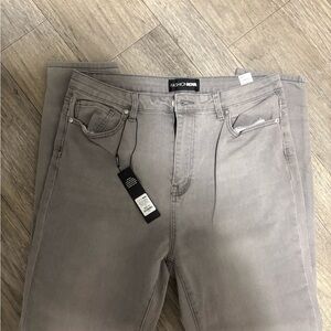 Fashion Nova Gray Women’s Jeans